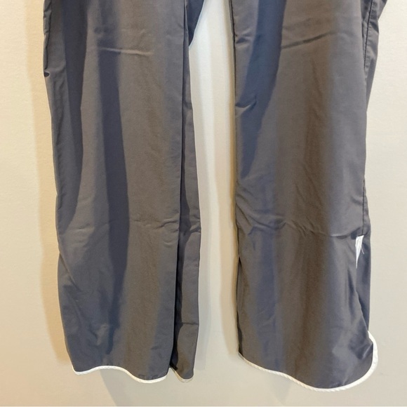 Nike Sweatpants Gray Womens XL Pockets - Picture 3 of 7